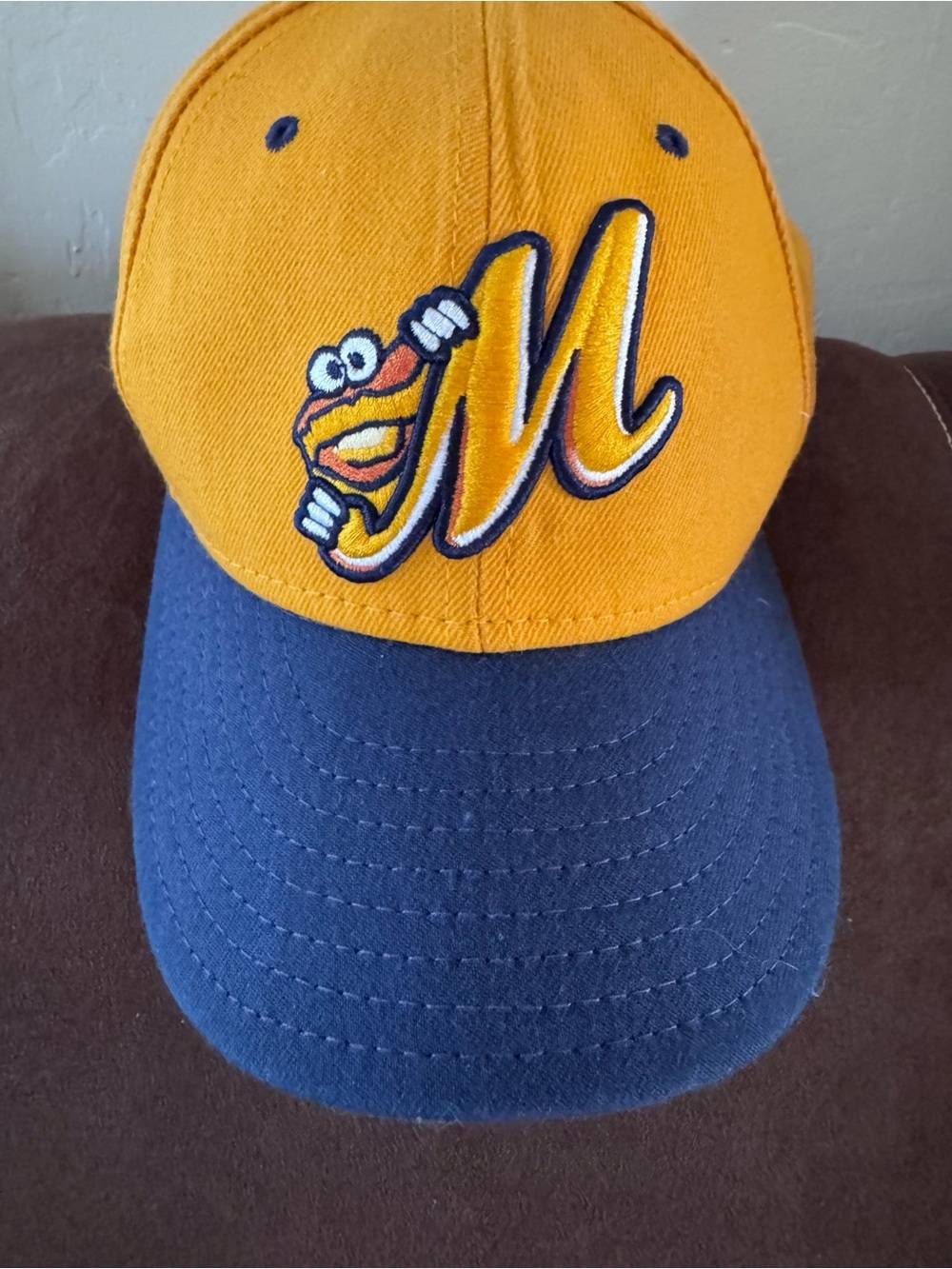 Montgomery Biscuits Minor League Baseball New Era Gold Fitted Hat Size 7 1/8